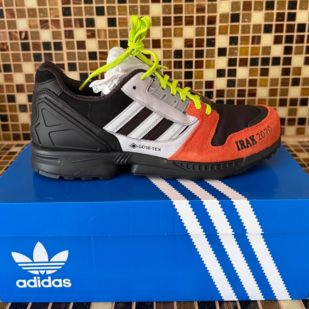 Adidas IRAK ZX 8000 GTX Black Red Grey Running Shoes 8.5 New In Box